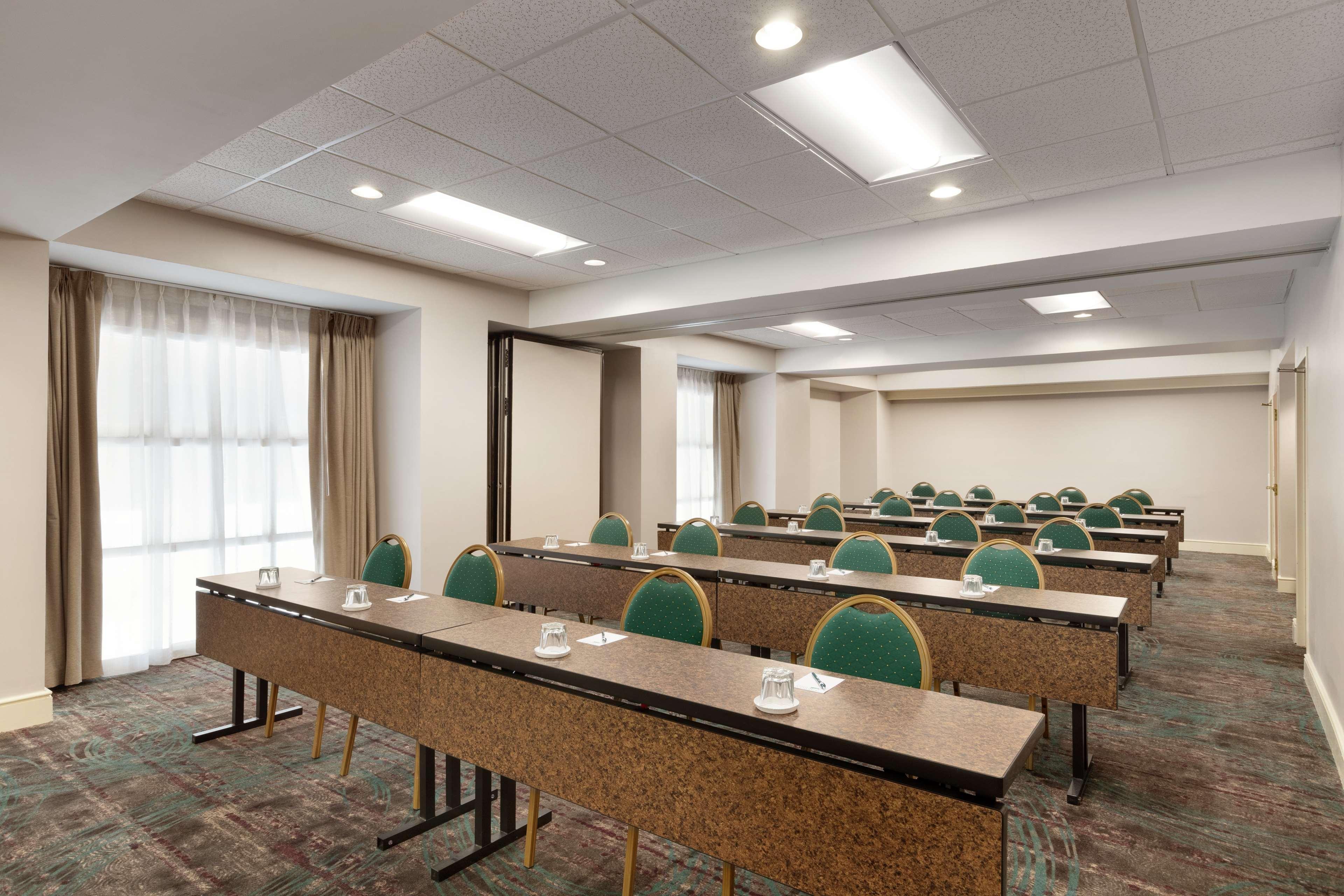 Homewood Suites By Hilton St. Petersburg Κλιαργουότερ Εξωτερικό φωτογραφία