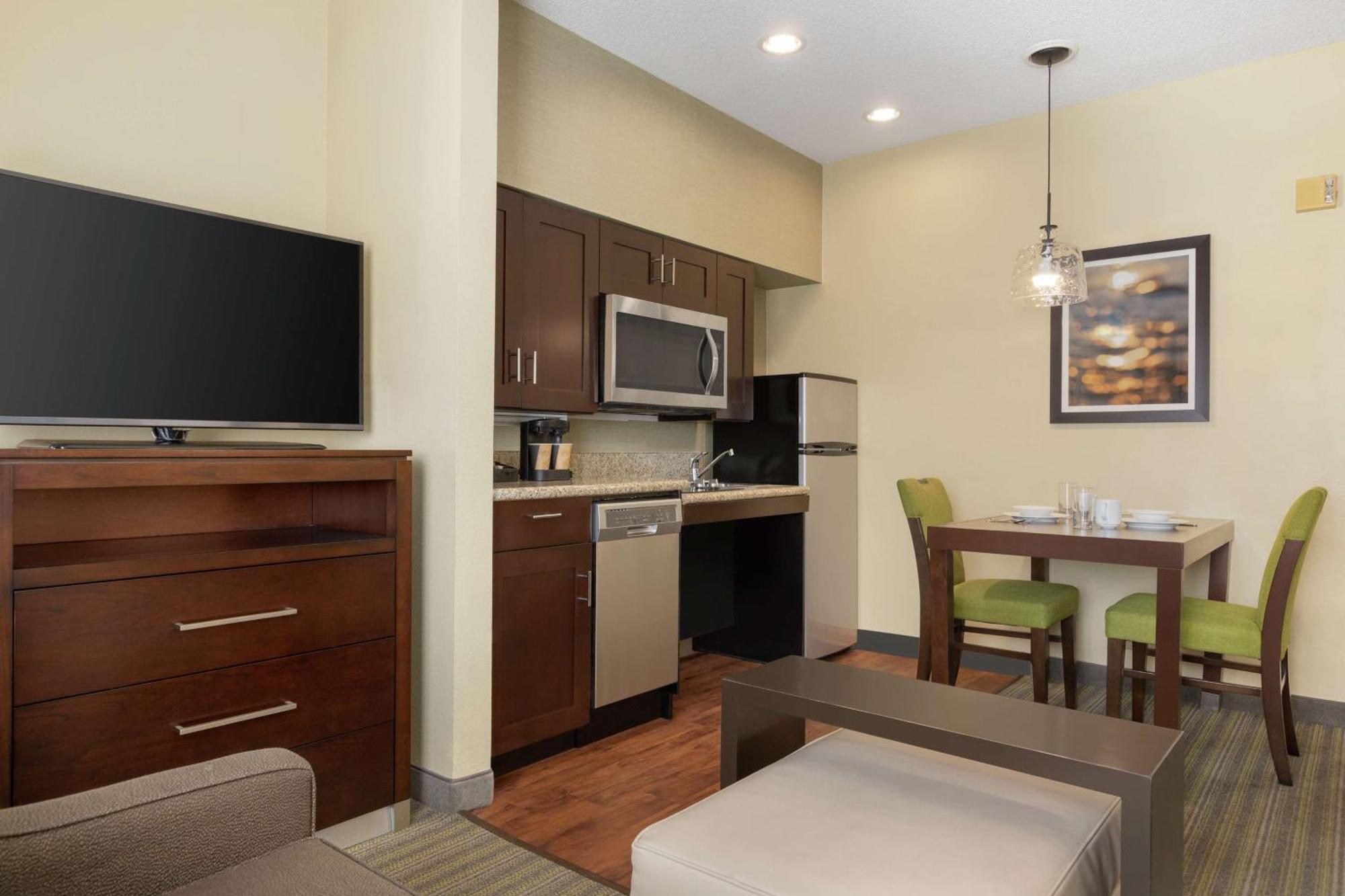 Homewood Suites By Hilton St. Petersburg Κλιαργουότερ Εξωτερικό φωτογραφία