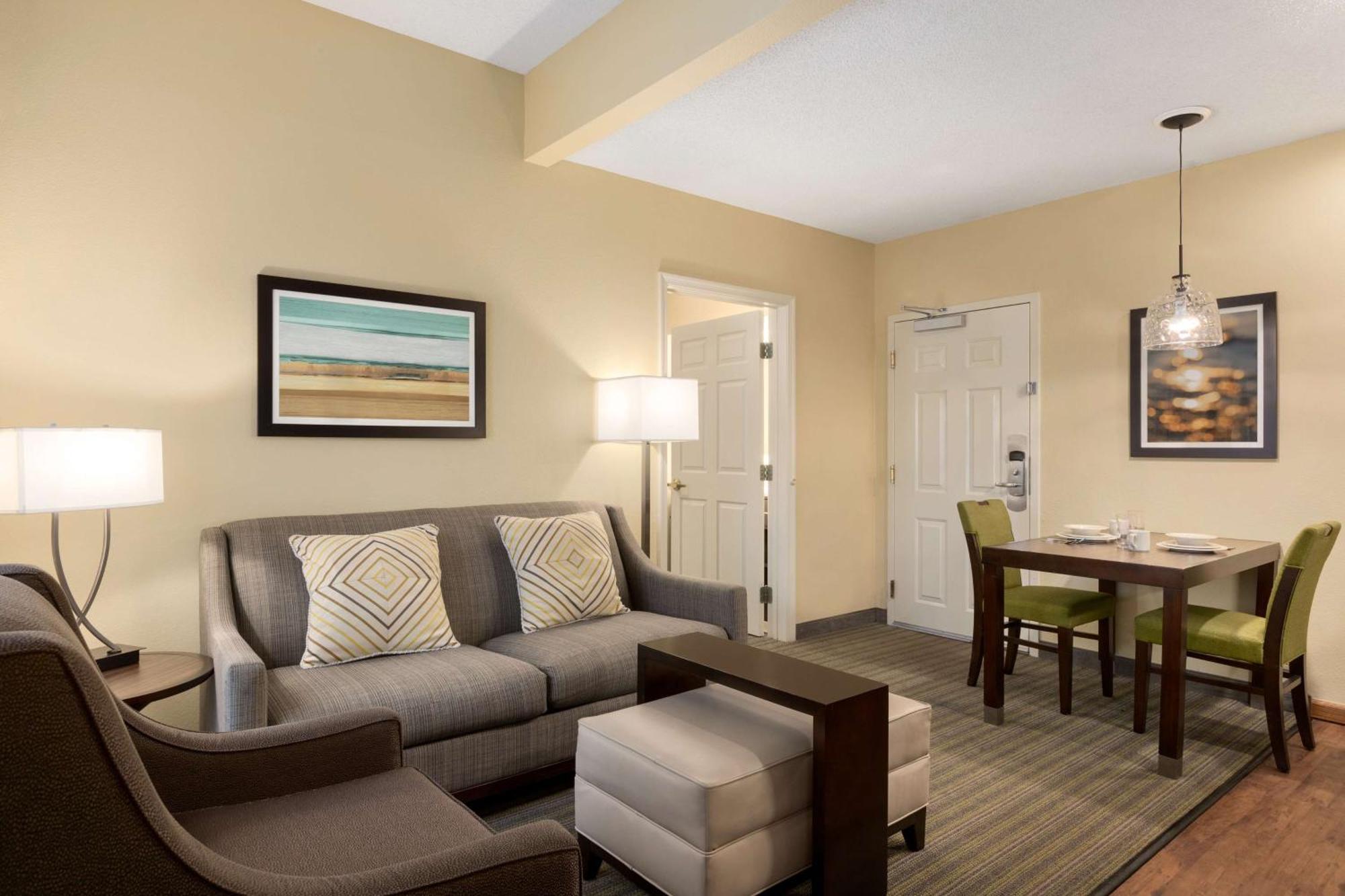 Homewood Suites By Hilton St. Petersburg Κλιαργουότερ Εξωτερικό φωτογραφία