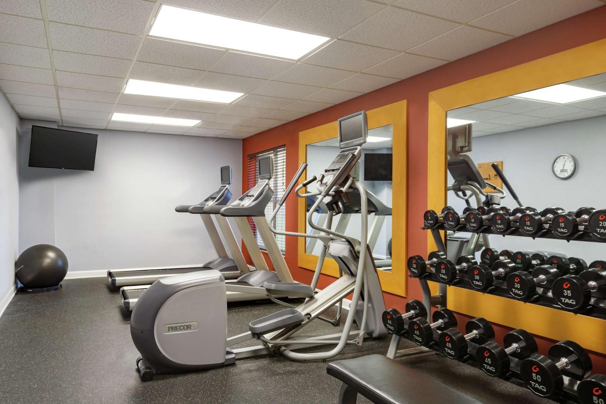 Homewood Suites By Hilton St. Petersburg Κλιαργουότερ Εξωτερικό φωτογραφία