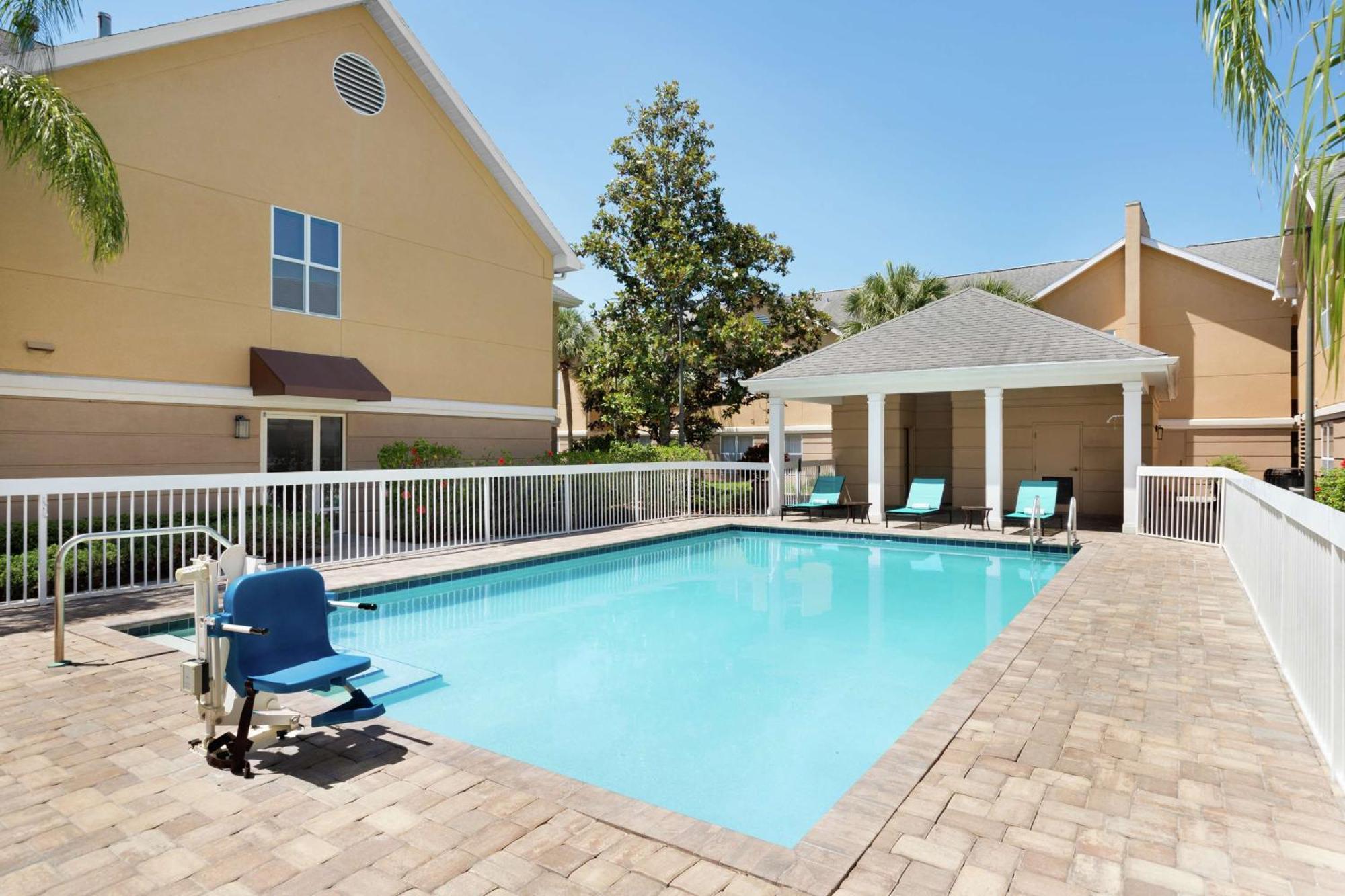 Homewood Suites By Hilton St. Petersburg Κλιαργουότερ Εξωτερικό φωτογραφία